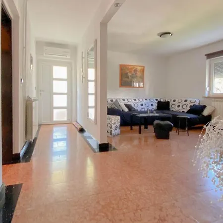 Ferienwohnung Fur 6 Personen Ca 80 Qm In Novigrad, Istrien Istrische Riviera Апартаменты *