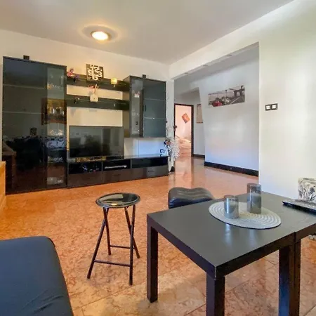 Ferienwohnung Fur 6 Personen Ca 80 Qm In Novigrad, Istrien Istrische Riviera *