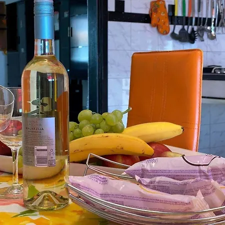 Ferienwohnung Fur 6 Personen Ca 80 Qm In Novigrad, Istrien Istrische Riviera * Karpinjan